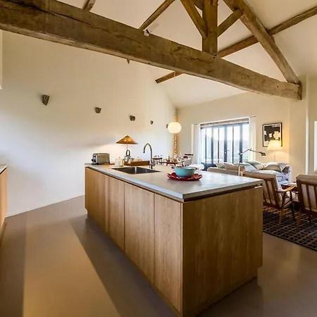 Villa Retreat Keyweek House With Character Pool Fireplace And Garden *