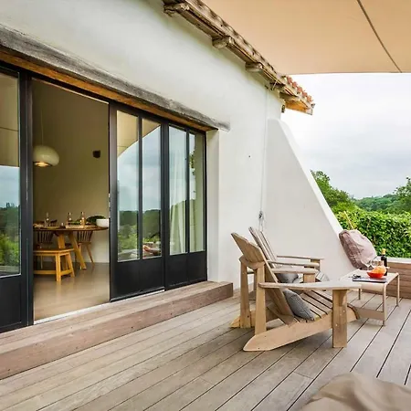 Villa Retreat Keyweek House With Character Pool Fireplace And Garden *